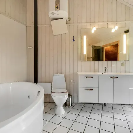 I Vejlby Klit Med Sauna Sj201 Harboør
