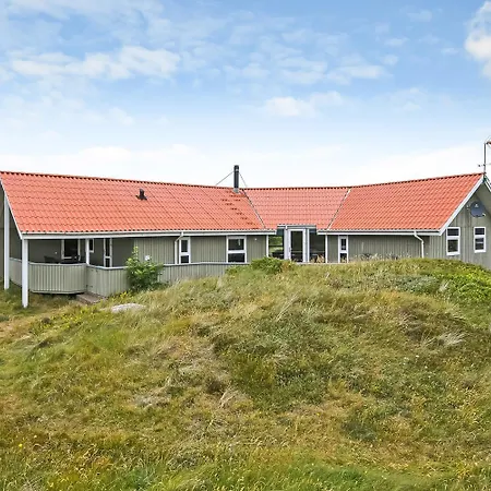 I Vejlby Klit Med Sauna Sj201